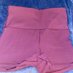 Athleta 2.5 inch athletic shorts size small